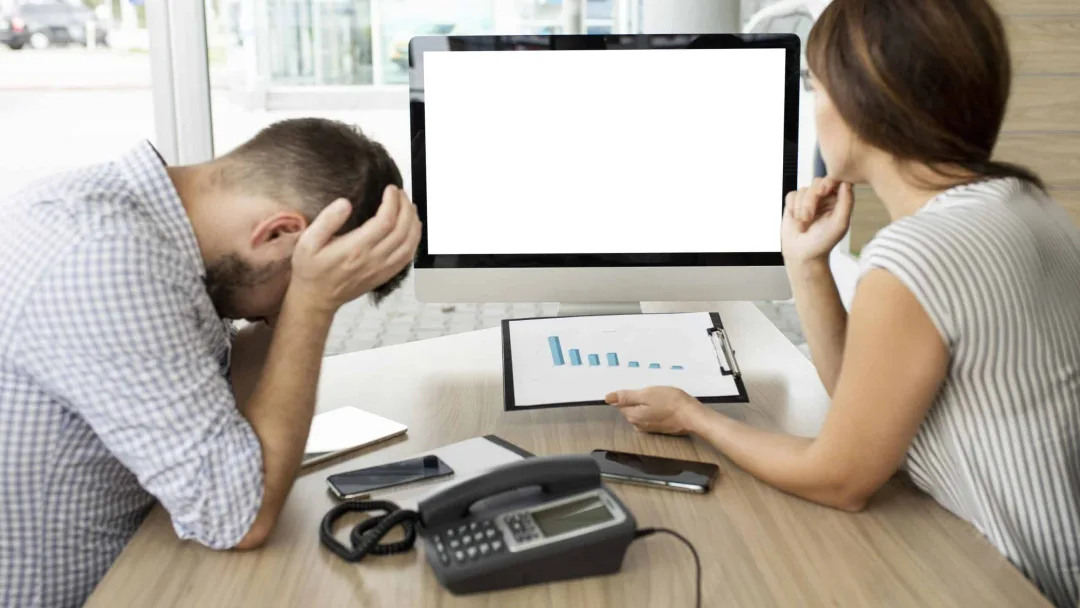 Business equipment borrowing decline